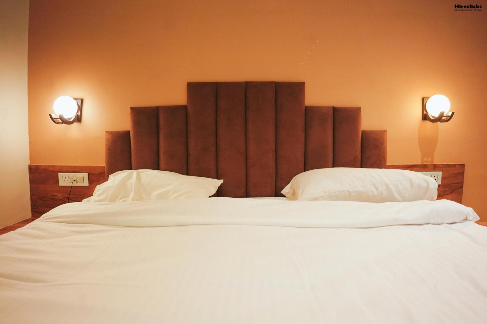 The Krati Resort & Convention Centre Bareilly Eksteriør bilde