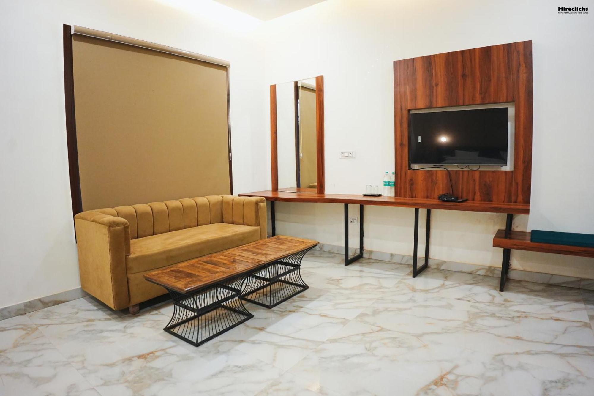 The Krati Resort & Convention Centre Bareilly Eksteriør bilde